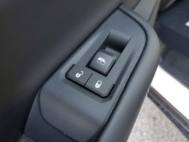 new 2026 Jeep Grand Cherokee car, priced at $37,156