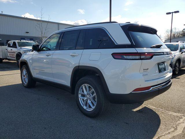 new 2026 Jeep Grand Cherokee car, priced at $37,156