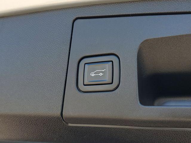 used 2022 Cadillac XT4 car, priced at $24,600