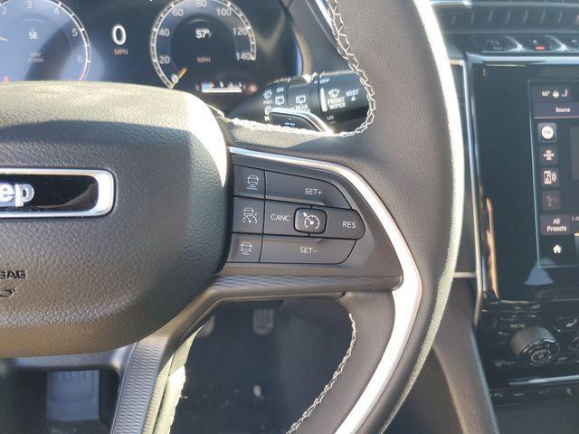 new 2025 Jeep Grand Cherokee car, priced at $34,582