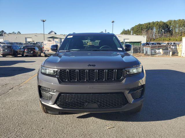 new 2025 Jeep Grand Cherokee car, priced at $34,582