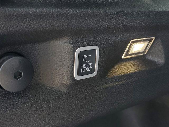 new 2025 Jeep Grand Cherokee L car, priced at $35,728