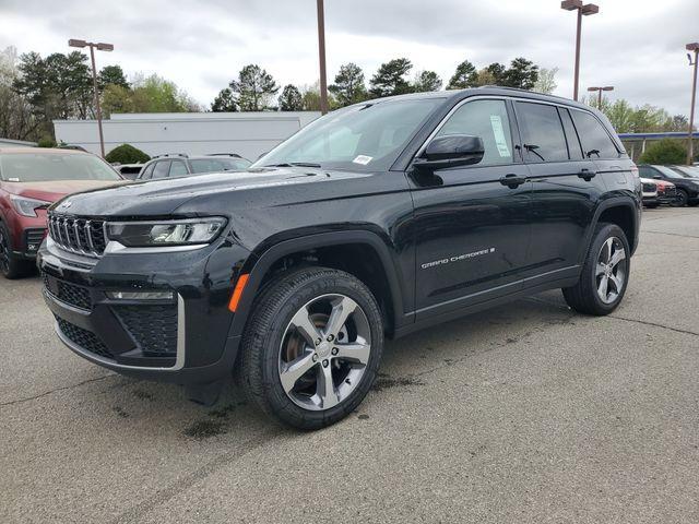 new 2026 Jeep Grand Cherokee car, priced at $39,319