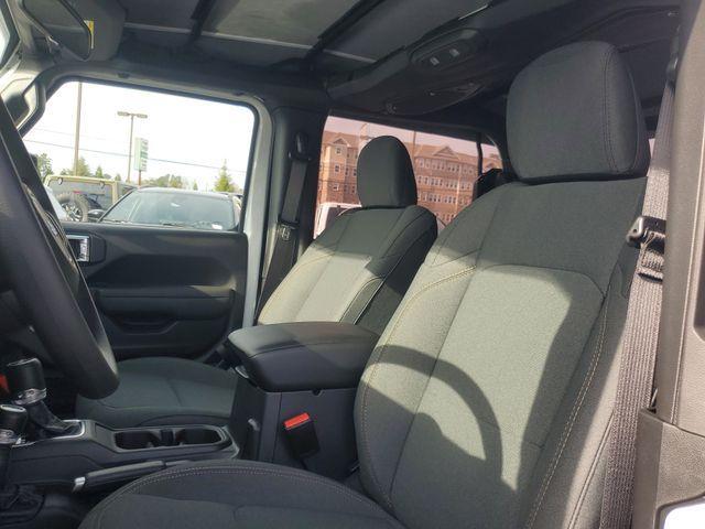 new 2026 Jeep Wrangler car, priced at $34,771