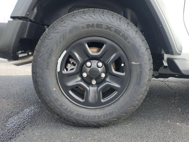 new 2026 Jeep Wrangler car, priced at $34,771