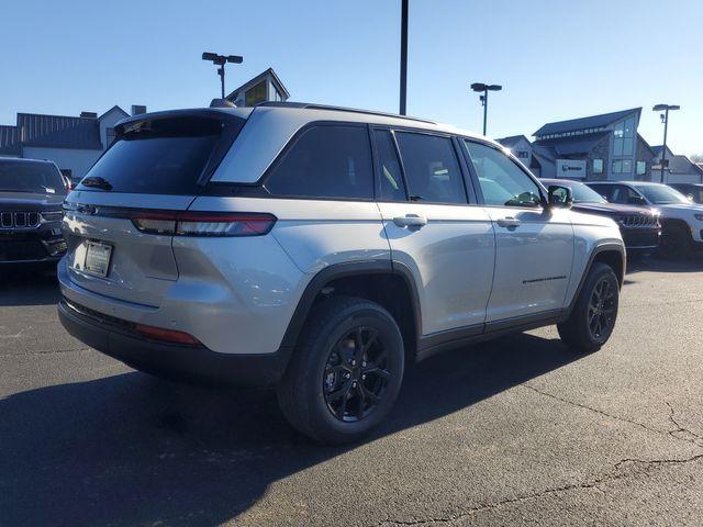new 2025 Jeep Grand Cherokee car, priced at $36,582