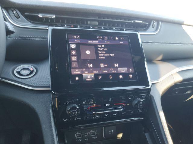 new 2025 Jeep Grand Cherokee car, priced at $36,582