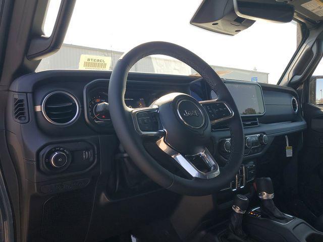 new 2026 Jeep Wrangler car, priced at $48,760