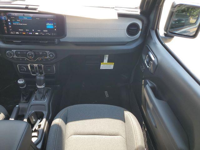 new 2025 Jeep Gladiator car, priced at $38,847