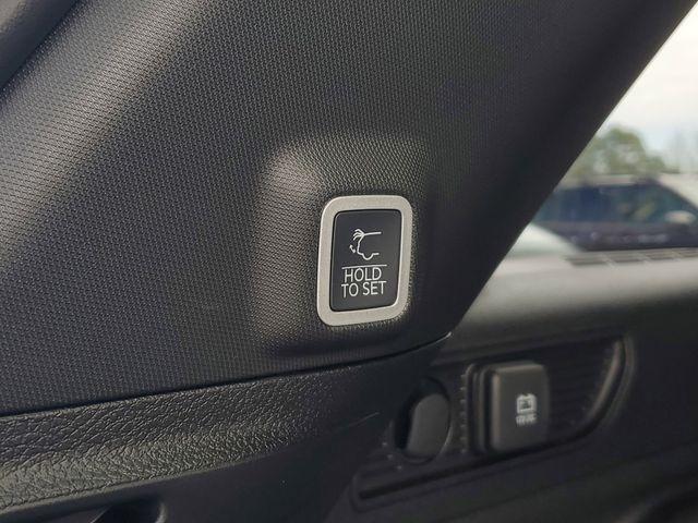 new 2025 Jeep Grand Cherokee car, priced at $39,319