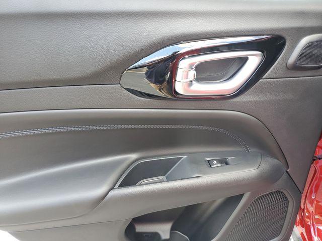 new 2025 Jeep Compass car, priced at $33,357