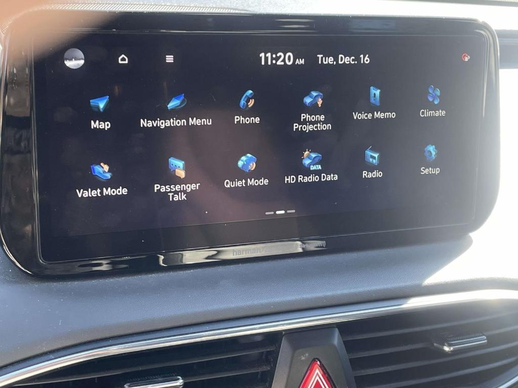 used 2023 Hyundai Santa Fe car, priced at $21,982