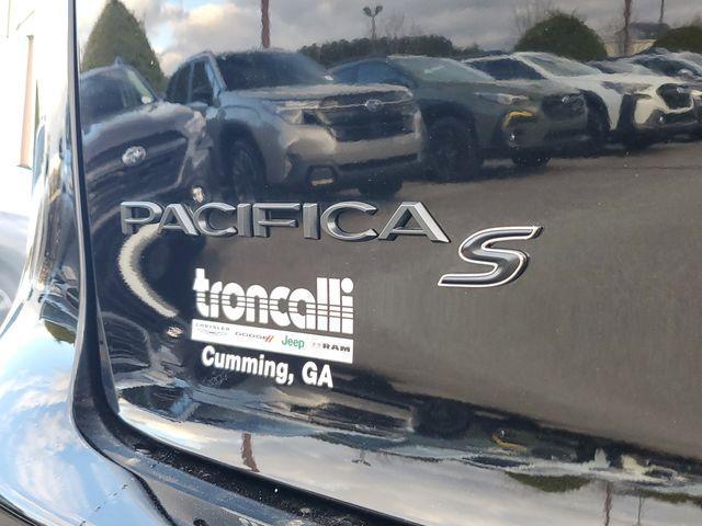 new 2026 Chrysler Pacifica car, priced at $43,019