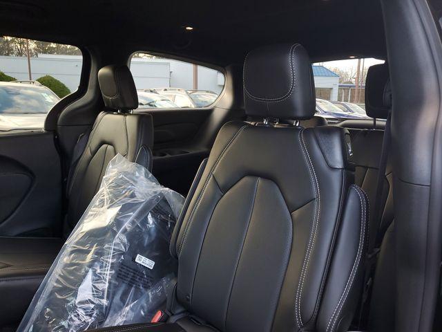 new 2026 Chrysler Pacifica car, priced at $43,019