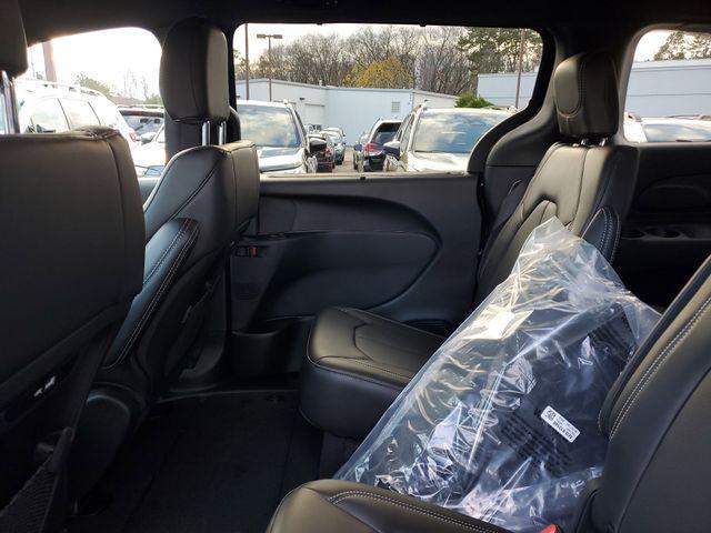 new 2026 Chrysler Pacifica car, priced at $43,019