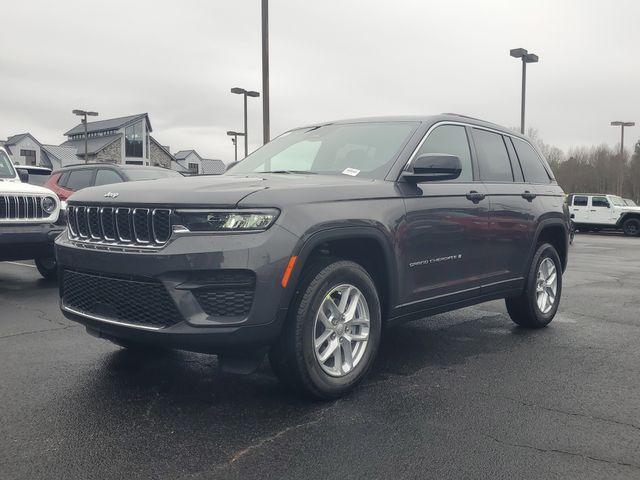 new 2025 Jeep Grand Cherokee car, priced at $32,664