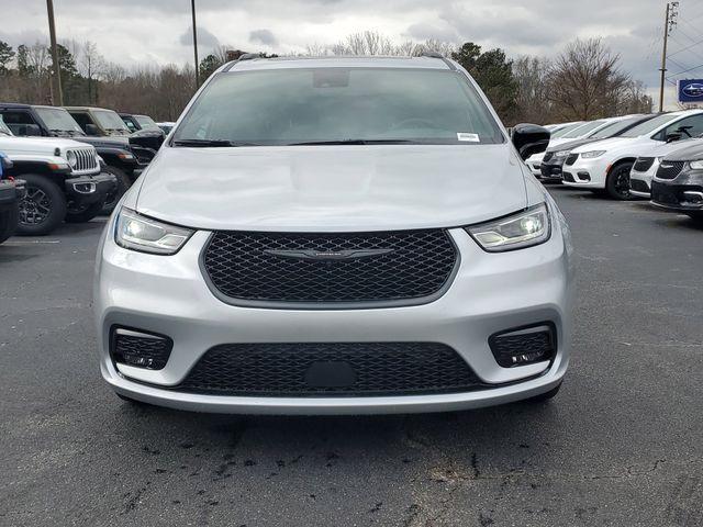 new 2026 Chrysler Pacifica car, priced at $47,156