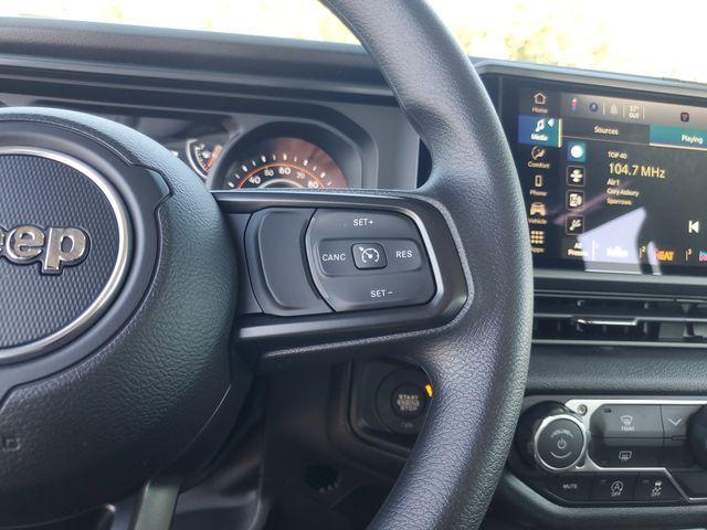 new 2026 Jeep Gladiator car, priced at $36,073