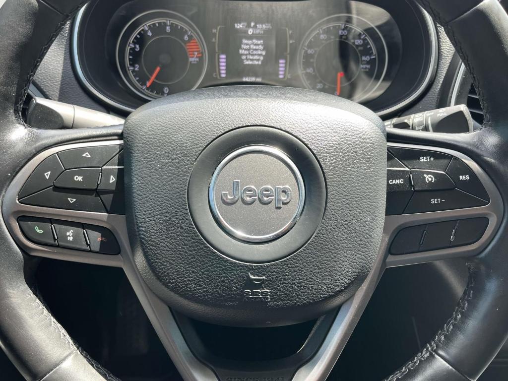 used 2020 Jeep Cherokee car, priced at $17,898