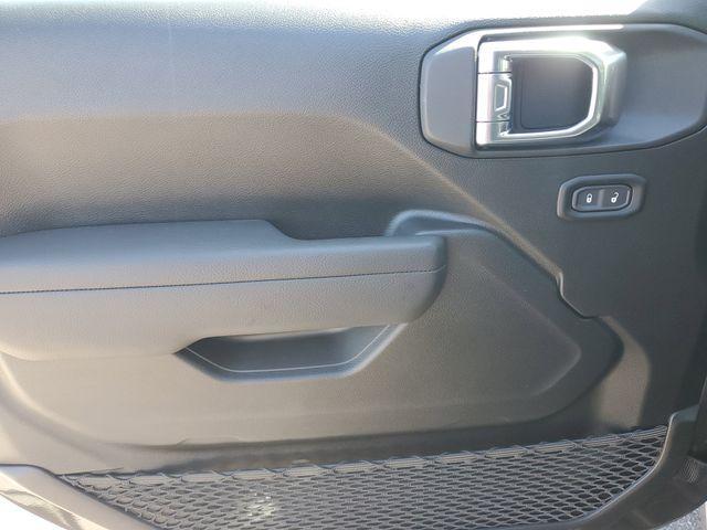 new 2026 Jeep Wrangler car, priced at $34,416