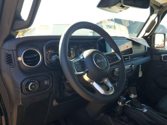 new 2026 Jeep Wrangler car, priced at $46,162