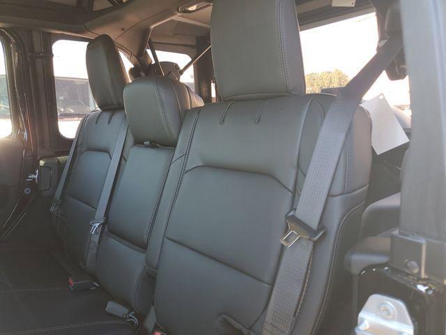 new 2026 Jeep Wrangler car, priced at $46,162