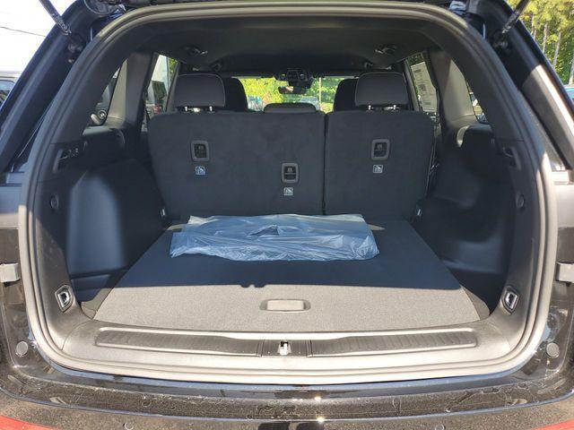 new 2025 Jeep Grand Cherokee car, priced at $31,860