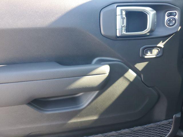 new 2026 Jeep Wrangler car, priced at $48,759