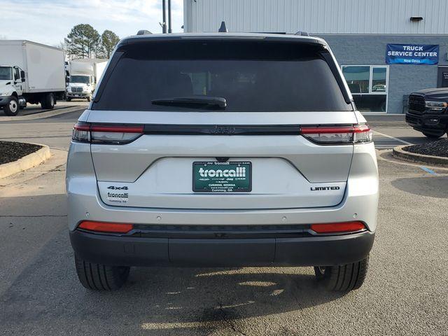 new 2025 Jeep Grand Cherokee car, priced at $39,319