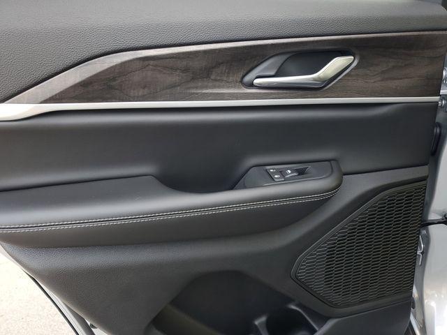 new 2025 Jeep Grand Cherokee car, priced at $39,319