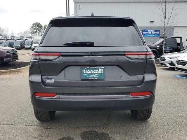 new 2026 Jeep Grand Cherokee car, priced at $40,792