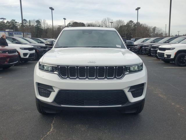 new 2025 Jeep Grand Cherokee car, priced at $31,628