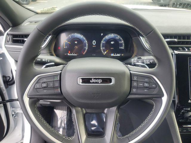 new 2025 Jeep Grand Cherokee car, priced at $31,628