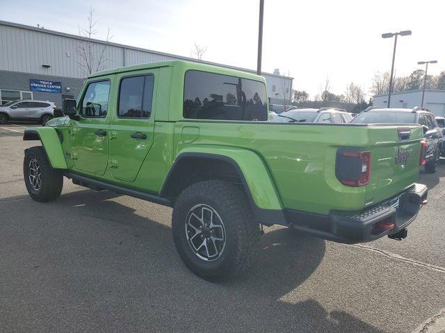 new 2026 Jeep Gladiator car, priced at $57,937
