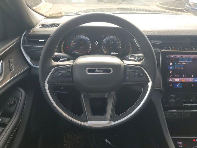 new 2025 Jeep Grand Cherokee L car, priced at $43,018