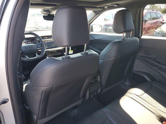 new 2026 Jeep Cherokee car, priced at $42,899