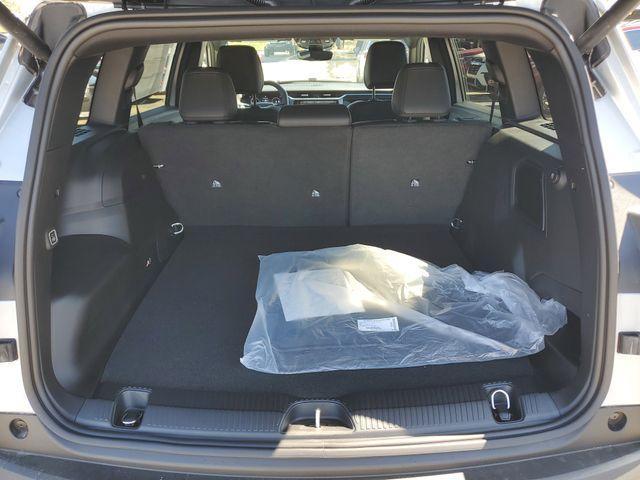 new 2026 Jeep Cherokee car, priced at $42,899