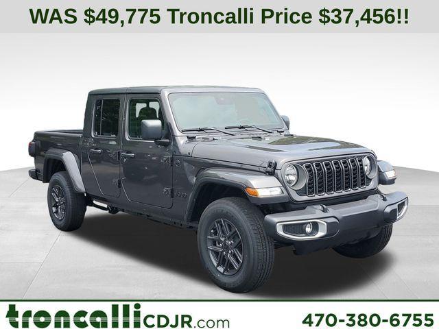 new 2025 Jeep Gladiator car, priced at $37,456