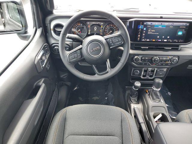 new 2025 Jeep Gladiator car, priced at $37,456