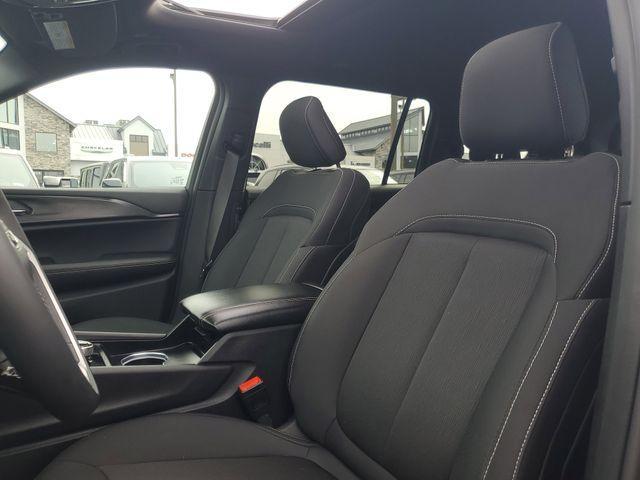 used 2025 Jeep Grand Cherokee L car, priced at $31,450