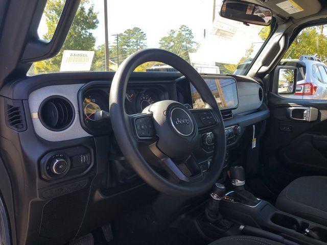 new 2026 Jeep Wrangler car, priced at $32,174