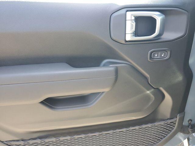 new 2026 Jeep Wrangler car, priced at $32,174