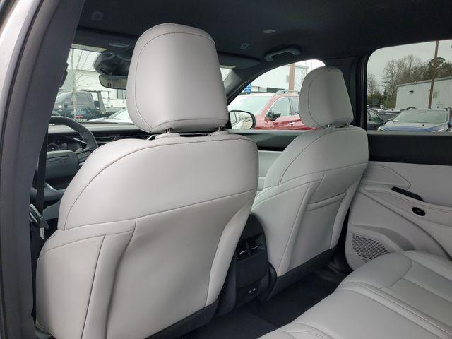 new 2026 Jeep Cherokee car, priced at $38,956