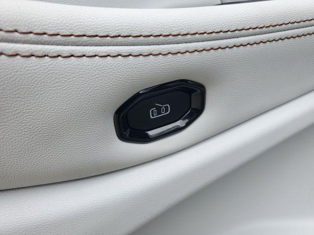 new 2026 Jeep Cherokee car, priced at $38,956