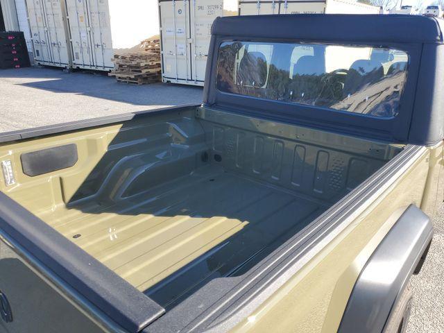 new 2026 Jeep Gladiator car, priced at $37,867