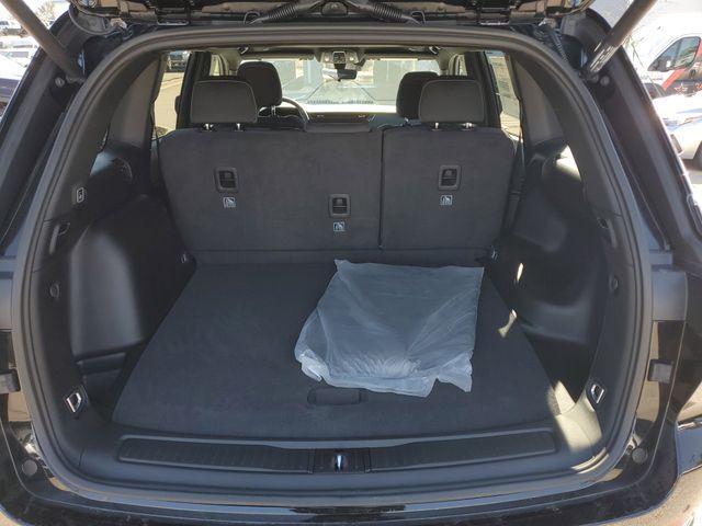 new 2026 Jeep Grand Cherokee car, priced at $42,692