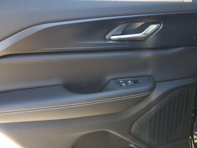 new 2026 Jeep Grand Cherokee car, priced at $42,692