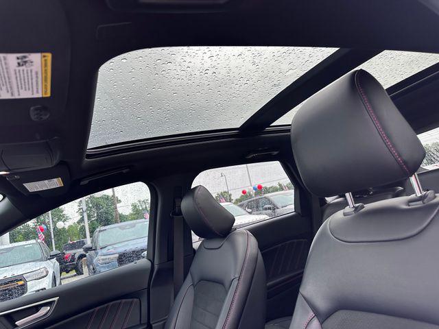 used 2024 Ford Edge car, priced at $31,930