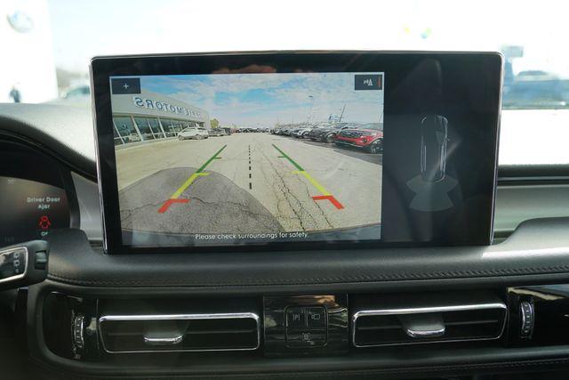 used 2023 Lincoln Nautilus car, priced at $30,995