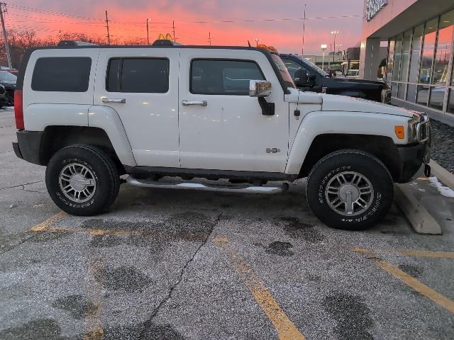 used 2008 Hummer H3 car, priced at $19,999